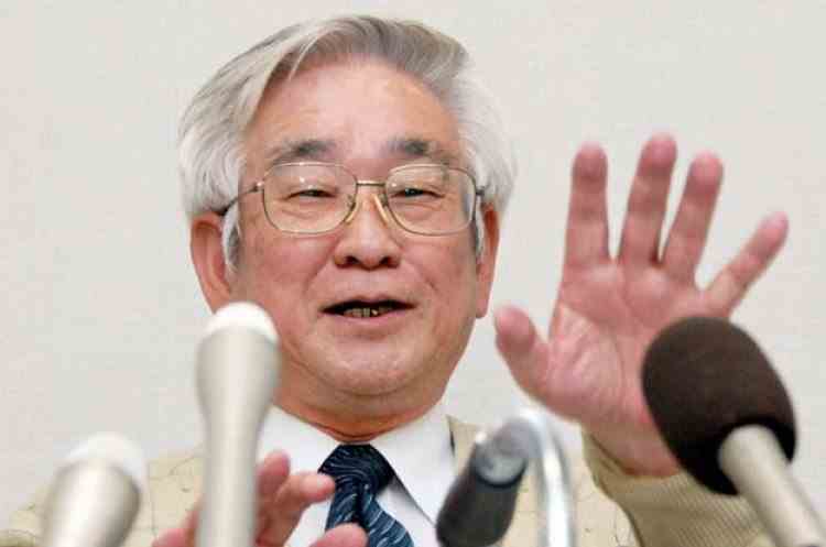 A murit Toshihide Maskawa, laureat al Premiului Nobel